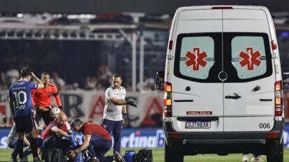 Juan Izquierdo arritmia en partido de fútbol