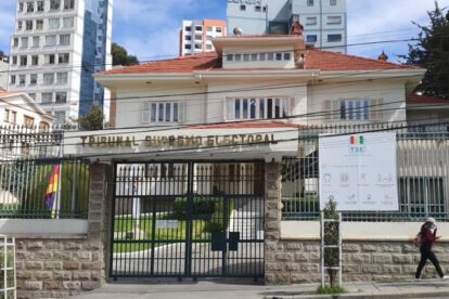 Renovación de directivas TSE en La Paz