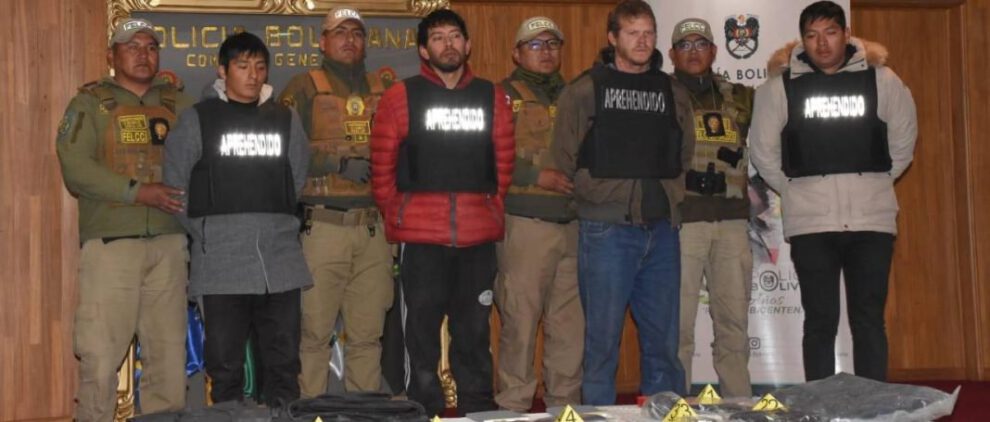 triple asesinato en camino a Yungas