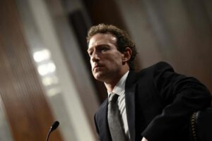 Mark Zuckerberg acusa al gobierno de Biden de presionar a Facebook sobre el covid-19