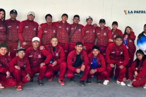 Selección orureña raqueta frontón en certamen nacional