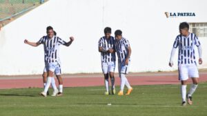 Oruro Royal busca consolidar su liderazgo en la Copa Simón Bolívar