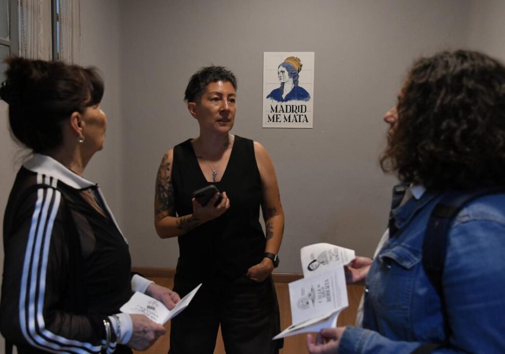 Exposición 'Madrid me mata' sobre delitos de odio en Cochabamba