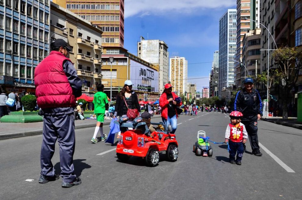 Día del Peatón en La Paz con operativo policial