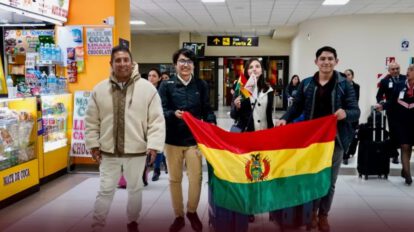 Estudiantes bolivianos se alistan para participar del First Global Challenge en Grecia