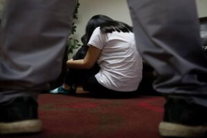 Prisión preventiva por violación a hijastra con discapacidad