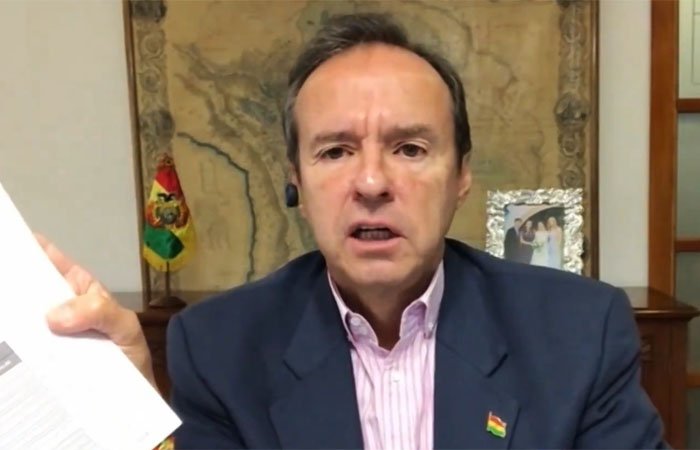 Tuto Quiroga advierte sobre la intención de Arce de apoderarse de las divisas