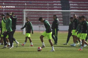 Entrenamiento de la selección boliviana con la mira puesta en el triunfo ante Venezuela