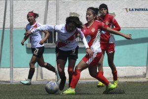 Astor vs Always Ready en la Liga Femenina de Fútbol