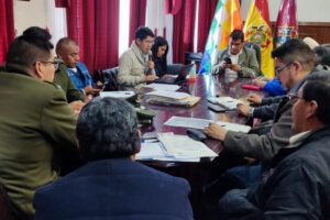 Controles para evitar contrabando de combustible en Oruro