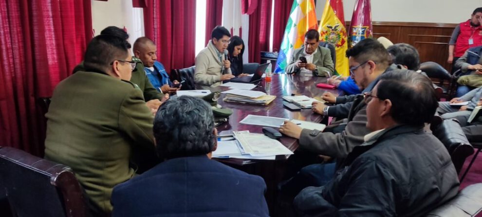 Controles para evitar contrabando de combustible en Oruro