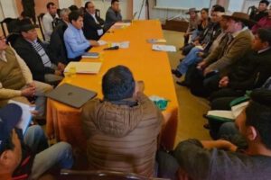 Acuerdo entre Gobernación y municipios pone fin a bloqueos en carretera del Chaco