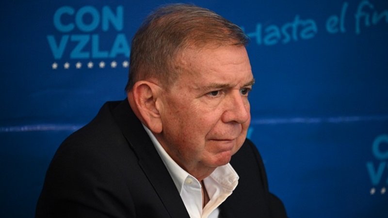 Orden de aprehensión Edmundo González Urrutia