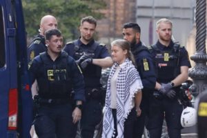 Greta Thunberg detenida en protesta contra Israel en Copenhague