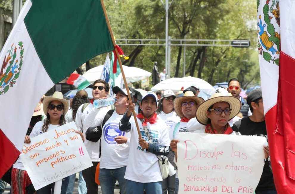 Protestas en el Senado sobre elección judicial en México