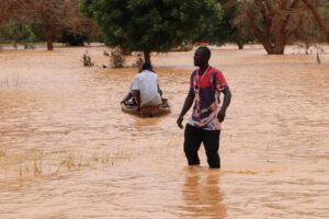 Crisis por inundaciones en África y Asia
