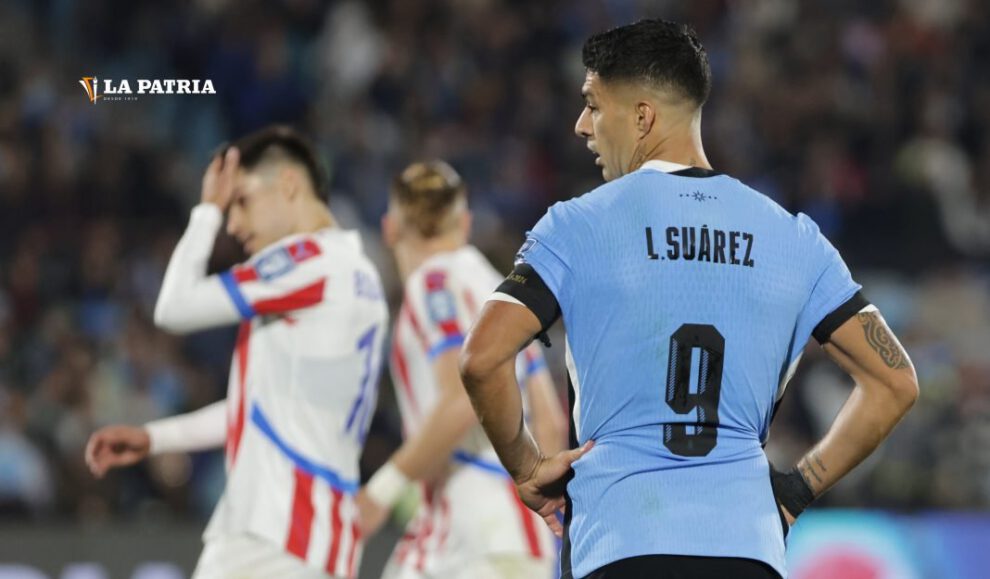Luis Suárez se despide de la selección uruguaya en el partido contra Paraguay