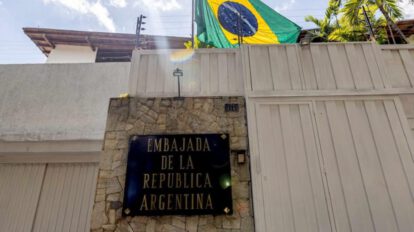 Custodia de embajada argentina en Venezuela