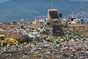 Rechazo contrato basura K’ara K’ara por vecinos de Pampa San Miguel