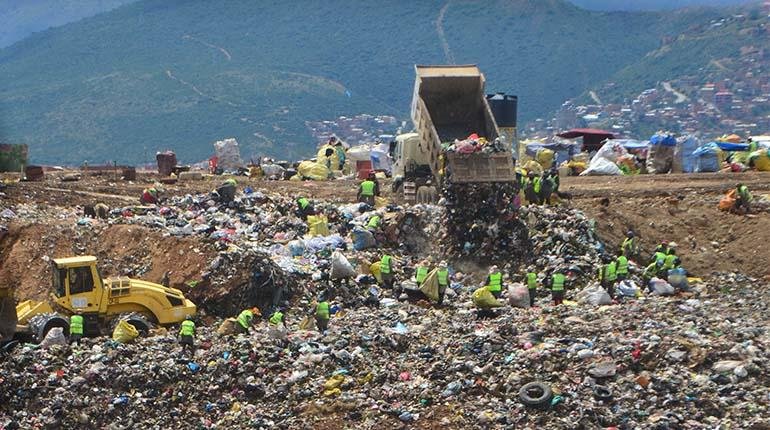 Rechazo contrato basura K’ara K’ara por vecinos de Pampa San Miguel