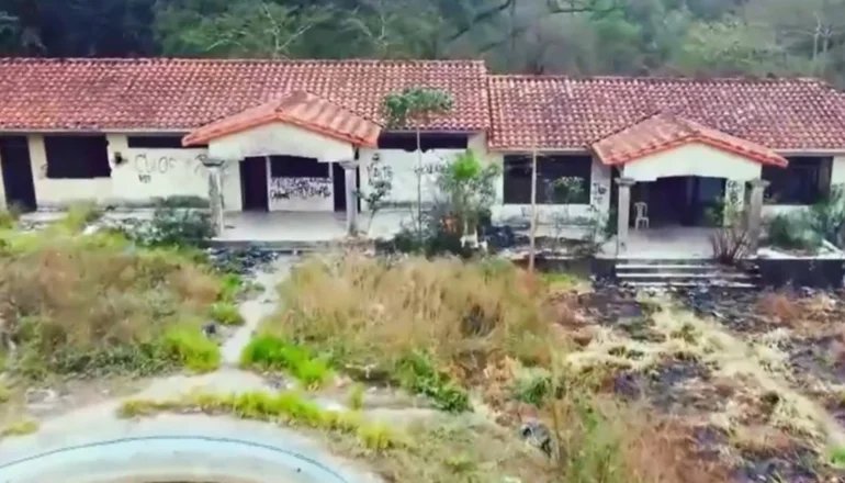 Mansión abandonada Santa Cruz como refugio de delincuentes