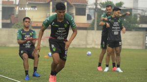 Bolivia contra Chile en el partido de fútbol