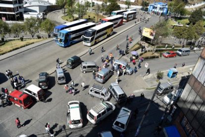 Confederación de chóferes rechaza paros que amenazan el libre tránsito