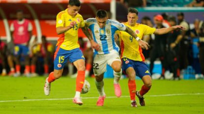 Colombia frente a Argentina en el inicio de la octava fecha de las eliminatorias