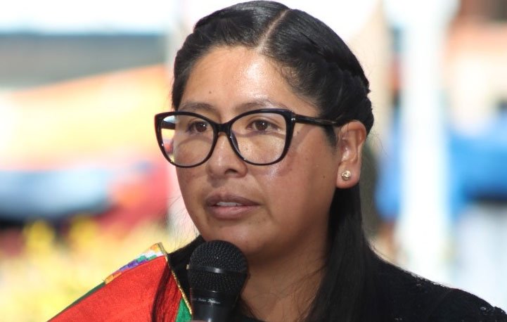 La alcaldesa de El Alto, Eva Copa, no asistirá al encuentro del INE