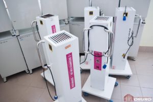 Centro de Aislamiento Municipal Oruro con equipamiento que actualmente está sin uso