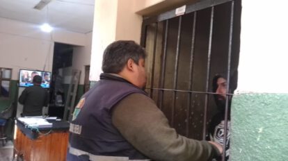 Juan Giacoman, activista aprehendido tras marcha contra leyes incendiarias