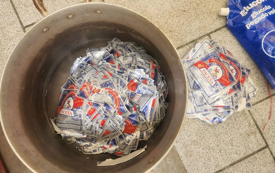 taller clandestino de cerveza desmantelado por la Felcc en El Alto