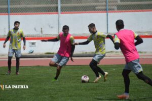 CDT Real Oruro afina puntería para recibir a Río San Juan Humi