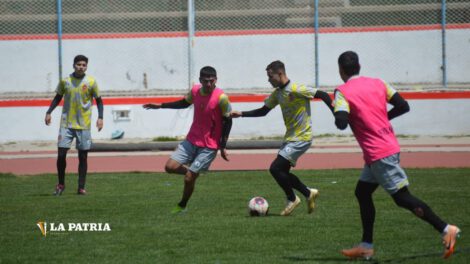 CDT Real Oruro afina puntería para recibir a Río San Juan Humi