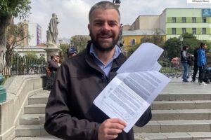 Falta de carrera diplomática en Bolivia