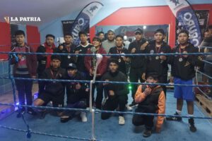 certamen interclubes de boxeo en Oruro