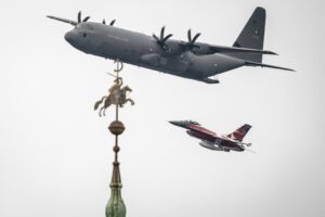 Dinamarca aviones F-16 Ucrania