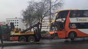 Accidente en la autopista La Paz – El Alto