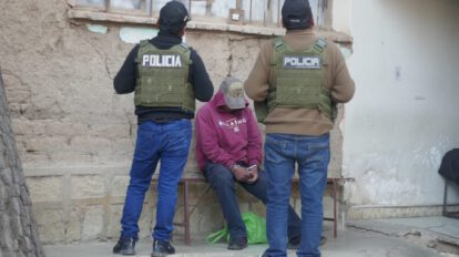 Aprehenden a sujeto con cocaína en bus