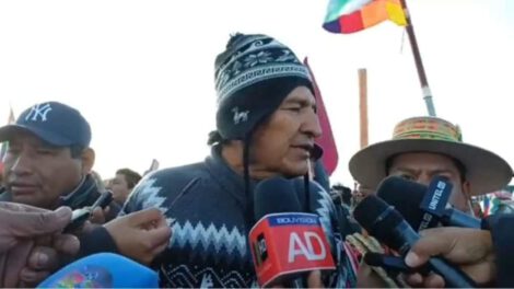 Evo Morales marcha hacia La Paz