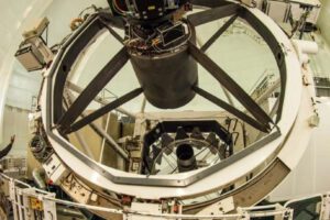 Catálogo de distancias cósmicas en el telescopio William Herschel