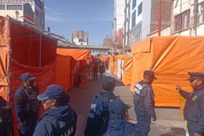 Oruro feriantes desobediencia en la Avenida 6 de Agosto