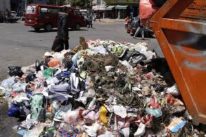 K’ara K’ara y la acumulación de basura tras reunión fallida