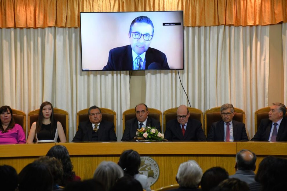 Escribir para Informar, un aporte a la academia y el periodismo