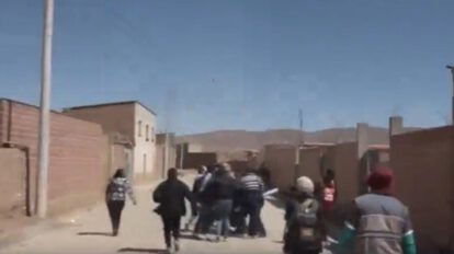 Comitiva del Gobierno agredida al intentar entregar invitación a Evo Morales al diálogo
