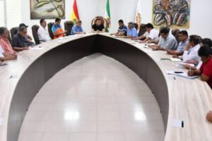 Paro de transportistas en Santa Cruz