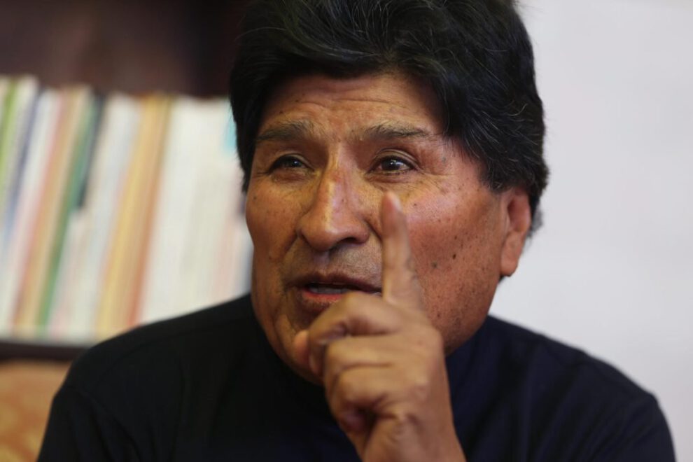 Evo Morales denuncia amenazas durante marcha hacia La Paz