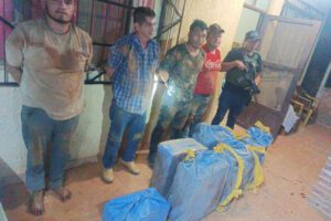 Enfrentamiento entre Felcn y narcotraficantes en Guarayos