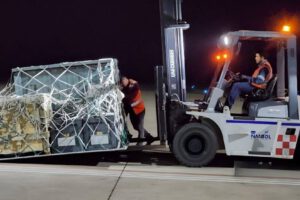 Equipamiento tecnológico para reactor nuclear en Bolivia