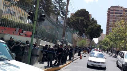Seguridad en el TSE ante marcha de Evo Morales